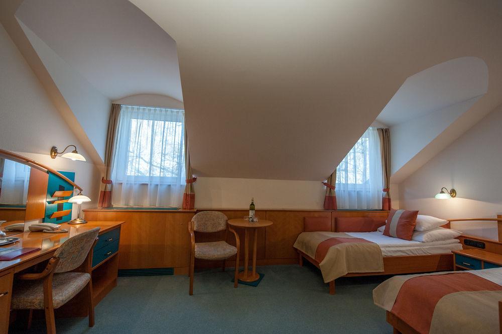Hotel Spa Hévíz Εξωτερικό φωτογραφία