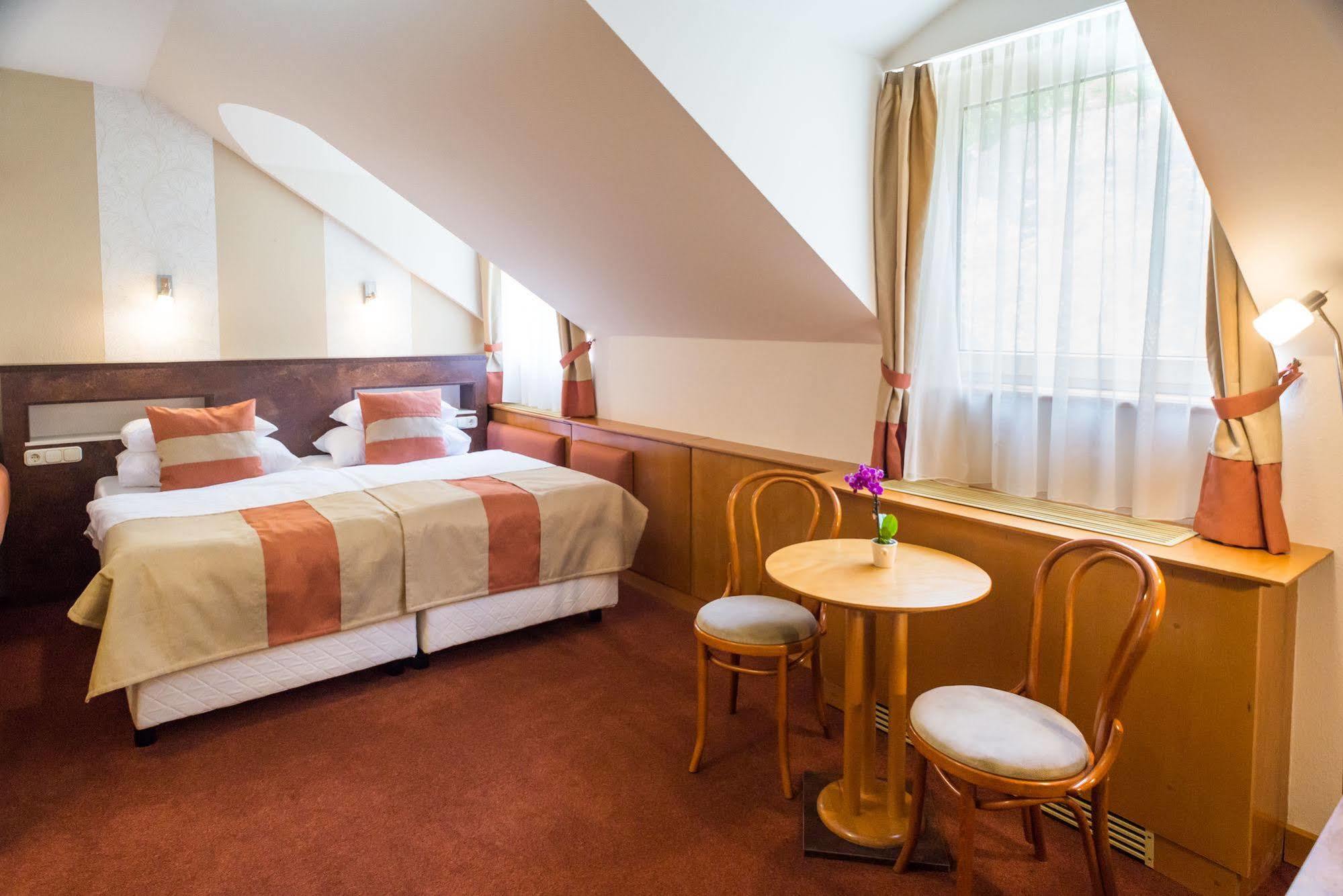Hotel Spa Hévíz Εξωτερικό φωτογραφία