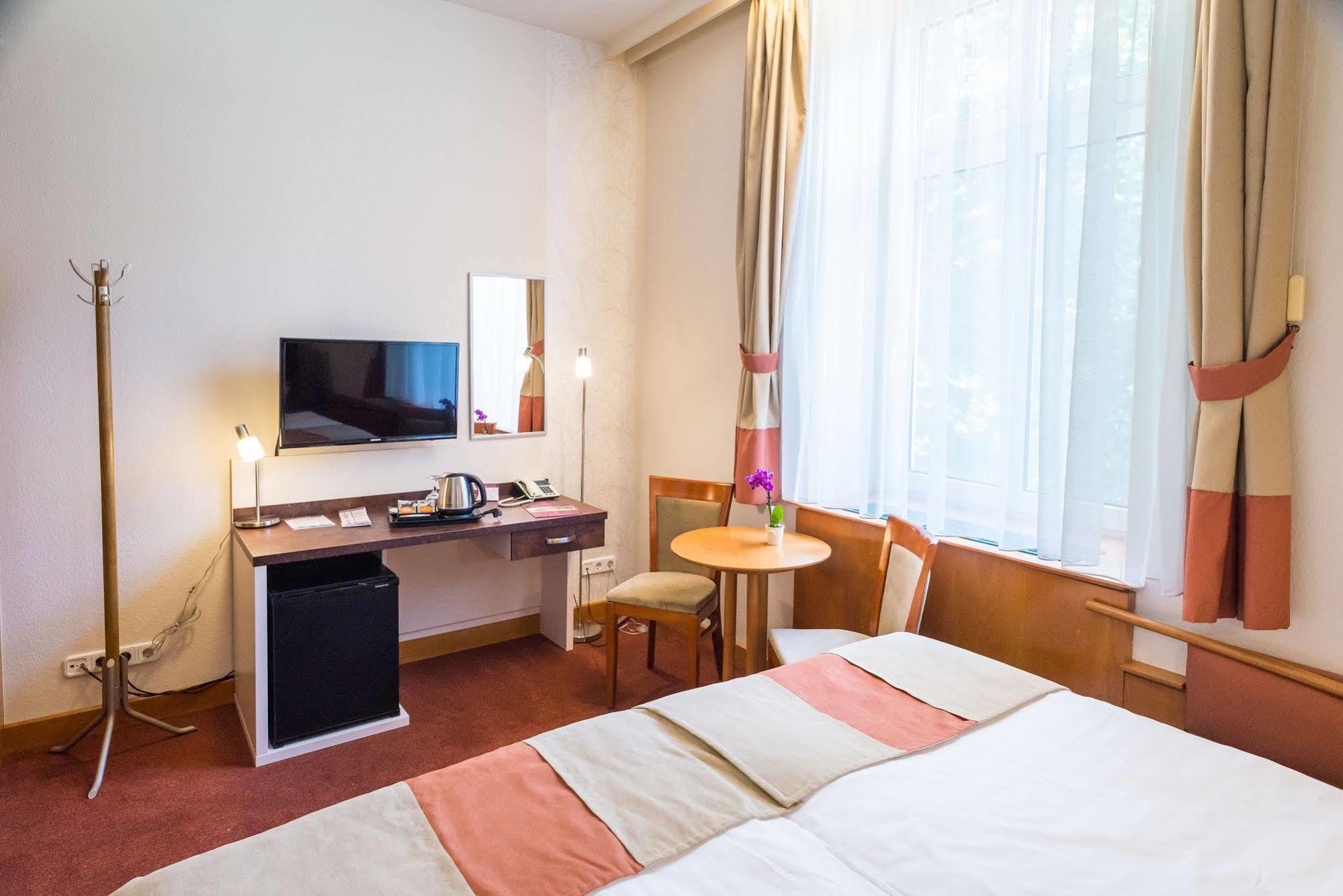 Hotel Spa Hévíz Εξωτερικό φωτογραφία