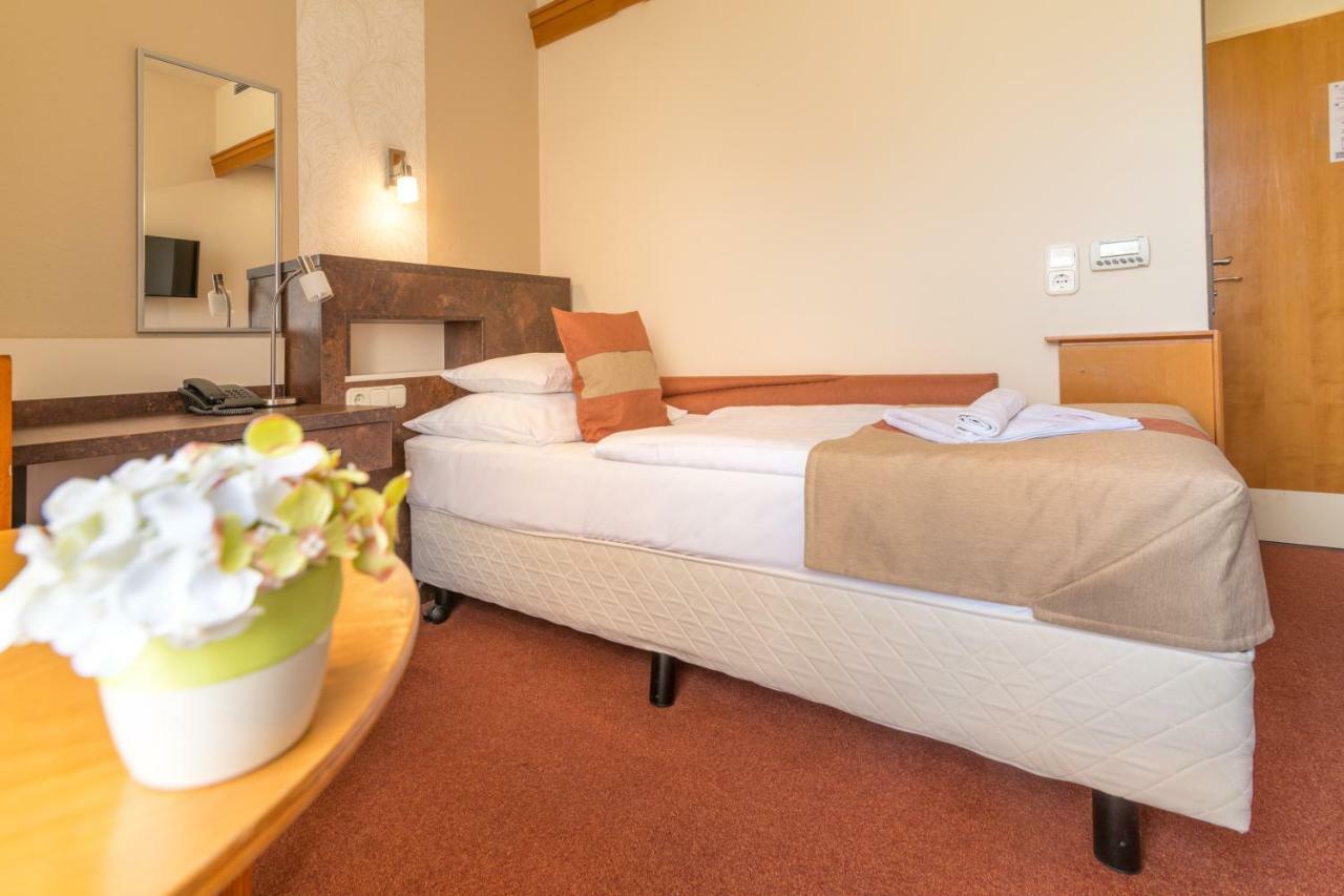 Hotel Spa Hévíz Εξωτερικό φωτογραφία